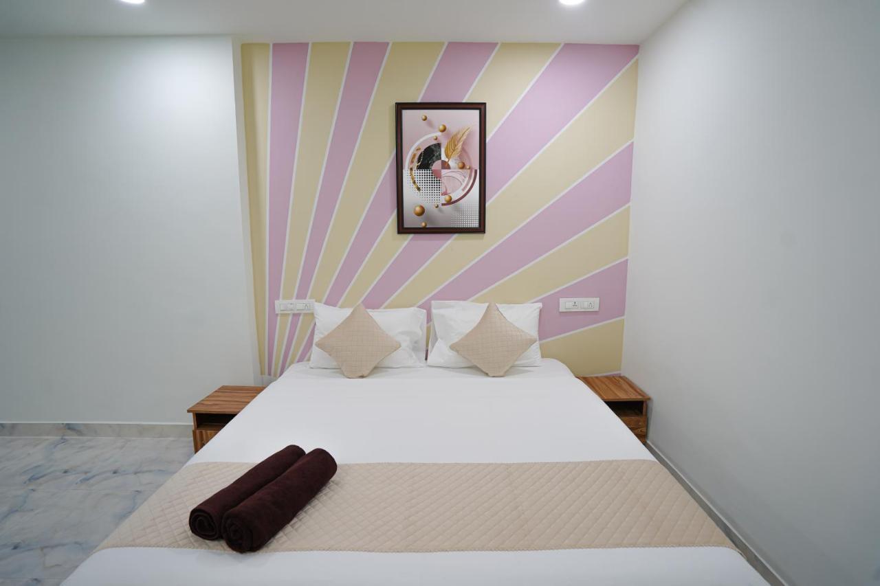 Mahasri Studio Apartments- Brand New Fully Furnished Air Conditioned Studio Apartments Tirupati Buitenkant foto