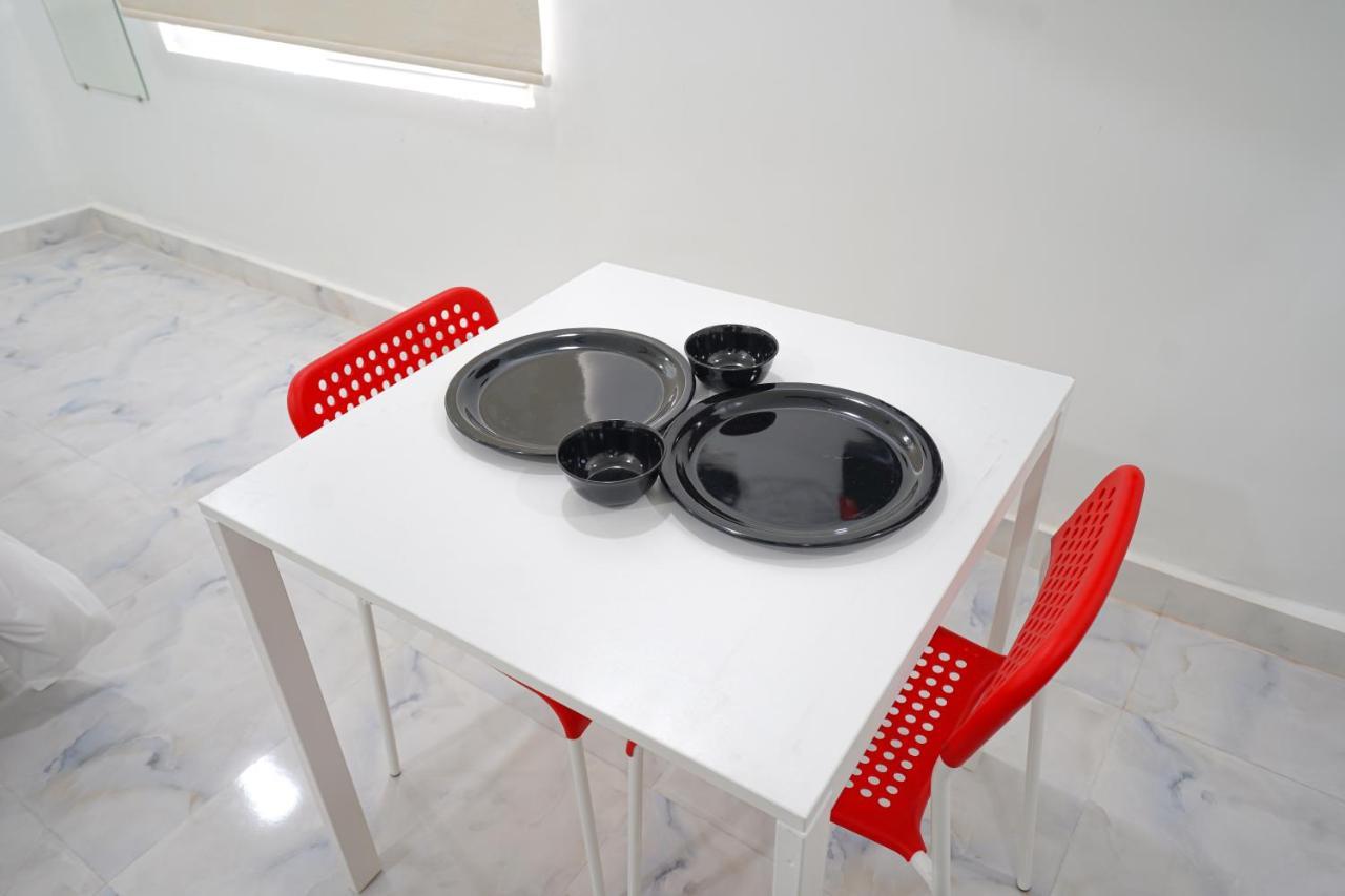 Mahasri Studio Apartments- Brand New Fully Furnished Air Conditioned Studio Apartments Tirupati Buitenkant foto